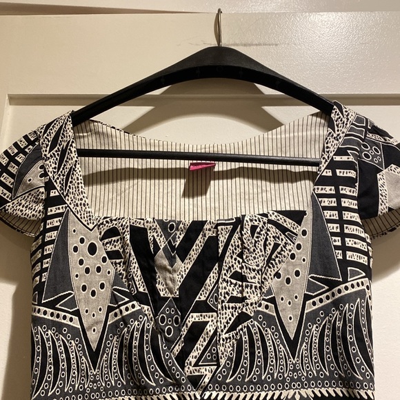 Save the Queen dress. Made in Italy. Size small EUC!! - Picture 5 of 15